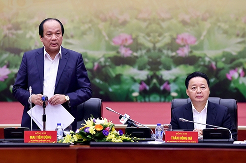 Bộ trưởng Mai Tiến Dũng