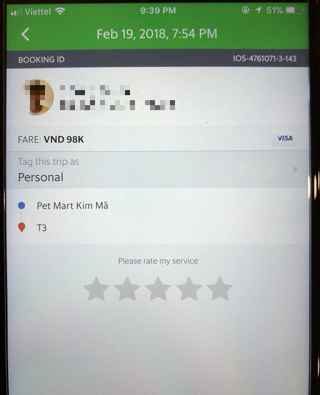 Kh&aacute;ch h&agrave;ng N. đ&atilde; sử dụng dịch vụ GrabCar v&agrave; để qu&ecirc;