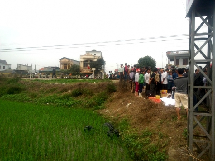 ảnh kem tin tai nạn t&agrave;u hỏa