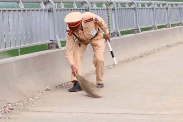 11128120_948417038516076_91376812_n