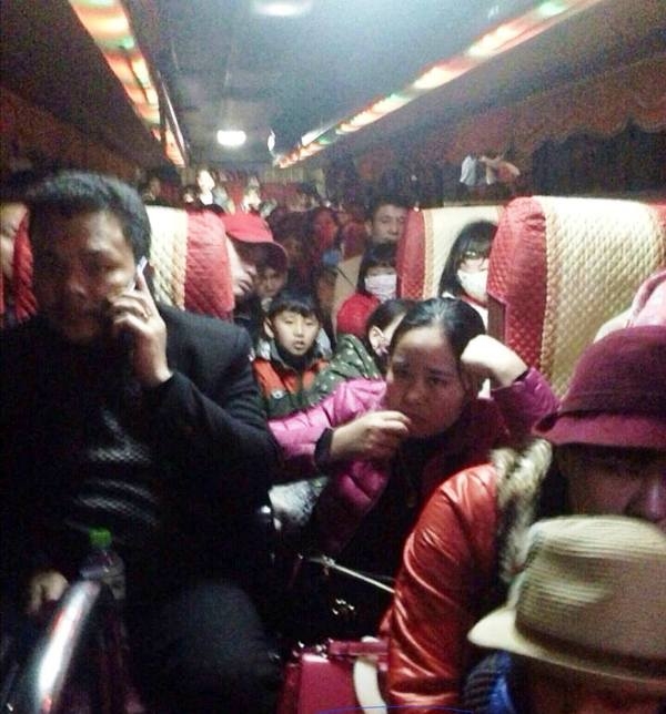 Bắt- giữ- xe- kh&aacute;ch- 42- chỗ- nhồi- 103- người.jpg