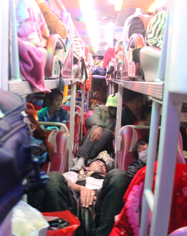 Trắng- đ&ecirc;m- mật- phục- bắt- giữ -xe -nhồi- 59- ngư