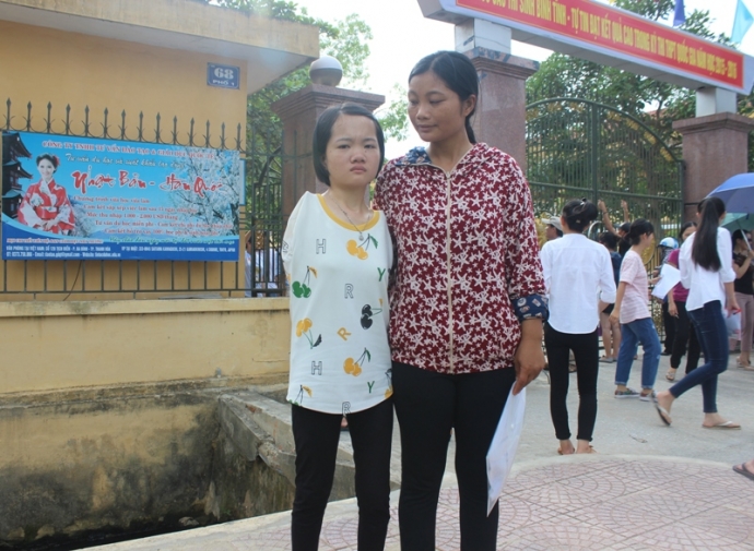 Gặp- nữ- sinh- Thanh- H&oacute;a- viết- ước- mơ- tr&ecirc;n- đ&ocirc;