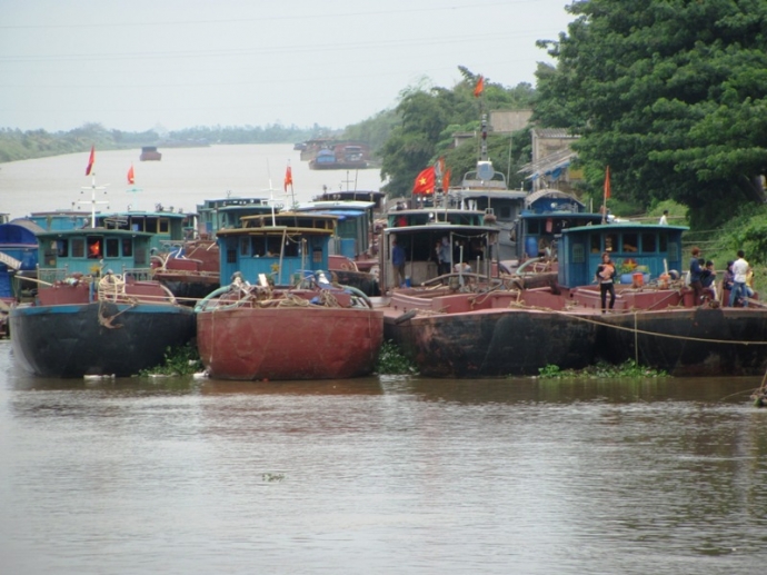 Ninh- B&igrave;nh- K&ecirc;u- gọi- t&agrave;u -thuyền- v&agrave;o- nơi- tr&uacute;- 