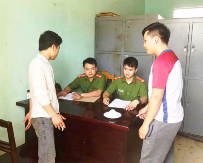 Triệt- ph&aacute;- sới- bạc- bị-p dưới- h&igrave;nh- thức- s&oacute;c- 