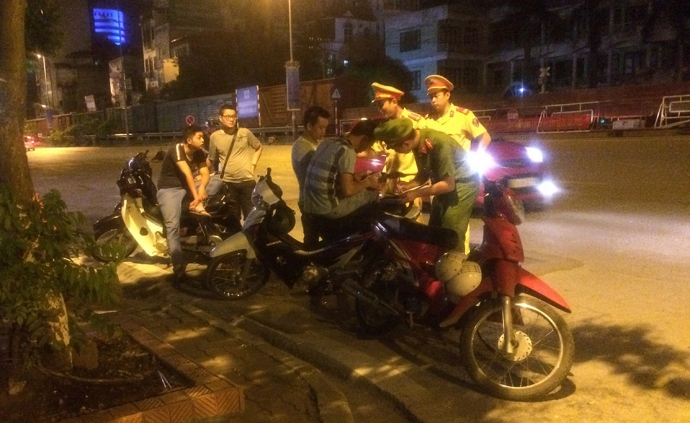 6 Ghi lời khai nh&acirc;n chứng.