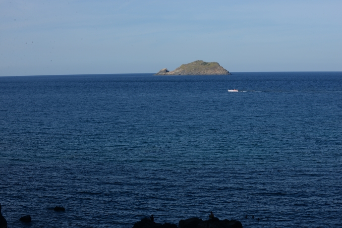 10Trời, m&acirc;y, nước v&agrave; đ&aacute; giao h&ograve;a với nhau tạo n&ecirc;n 