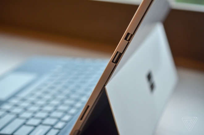 twarren-170512-1708-0010-0-1495545381399