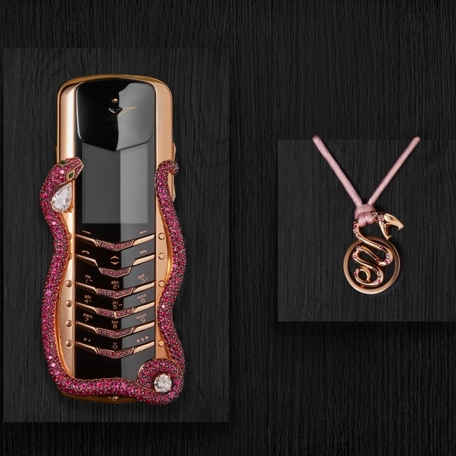Vertu SIGNATURE Cobra Limited Edition 1