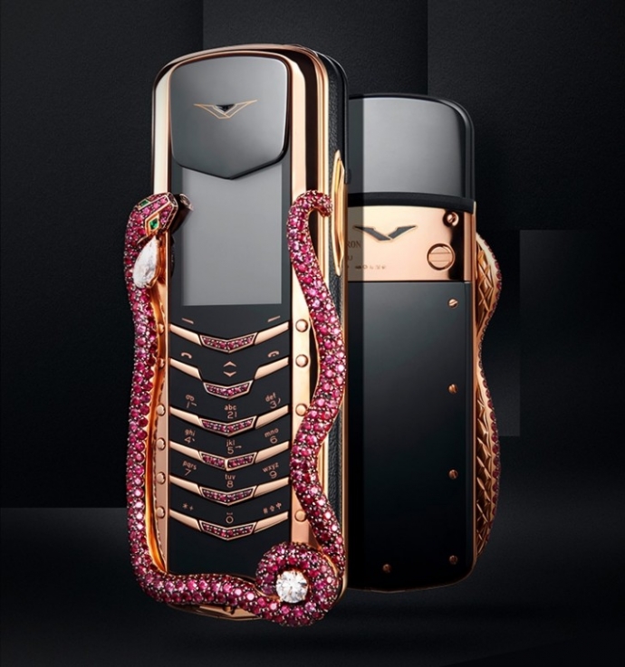 Vertu SIGNATURE Cobra Limited Edition 2
