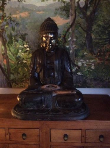 tuong phat 200 nam tuoi