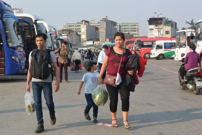 ha-noi-hanh-khach-bat-dau-do-don-ve-cac-ben-xe1