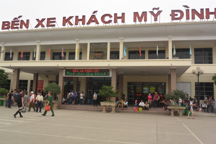 ha-noi-dong-nguoi-do-ra-cac-ben-xe-dong-nghit1