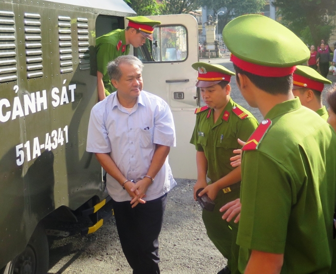 Phạm C&ocirc;ng Danh tại t&ograve;a ng&agrave;y 25.7