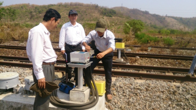 Kiểm tra thiết bị t&iacute;n hiệu tập trung điện kh&iacute;  650