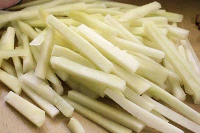 ron-rang-sen-mut-bi-dao-don-tet-am-lich-1