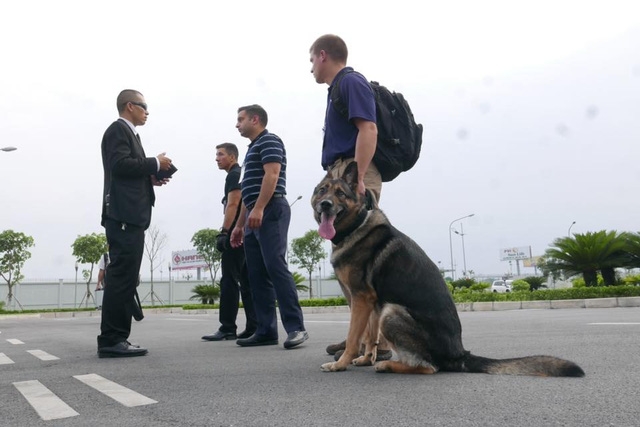 san-bay-noi-bai-truoc-gio-g-don-tong-thong-my-obam