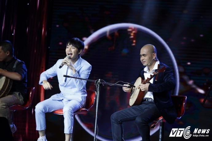 thoi-tiet-dep-nguoi-ha-noi-tap-nap-xuong-pho-mua-d