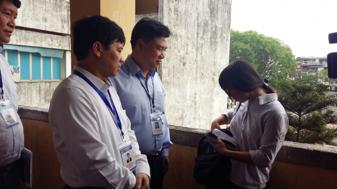 Thi v&agrave;o lop 10 HN 2