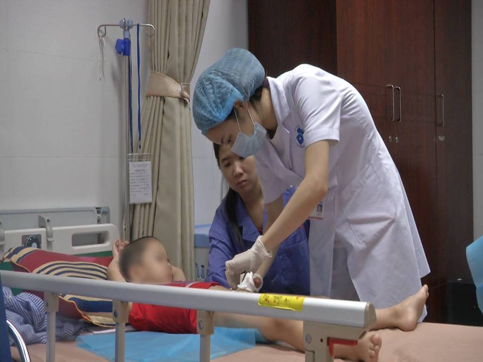 nong bao quy đầu cho trẻ