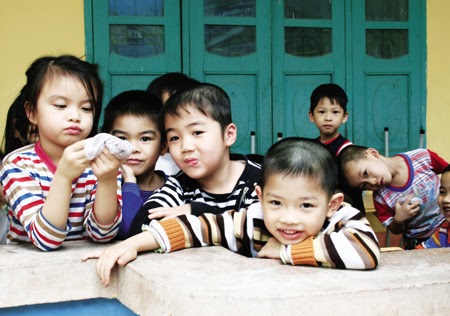 mất c&acirc;n bằng giới t&iacute;nh khi sinh