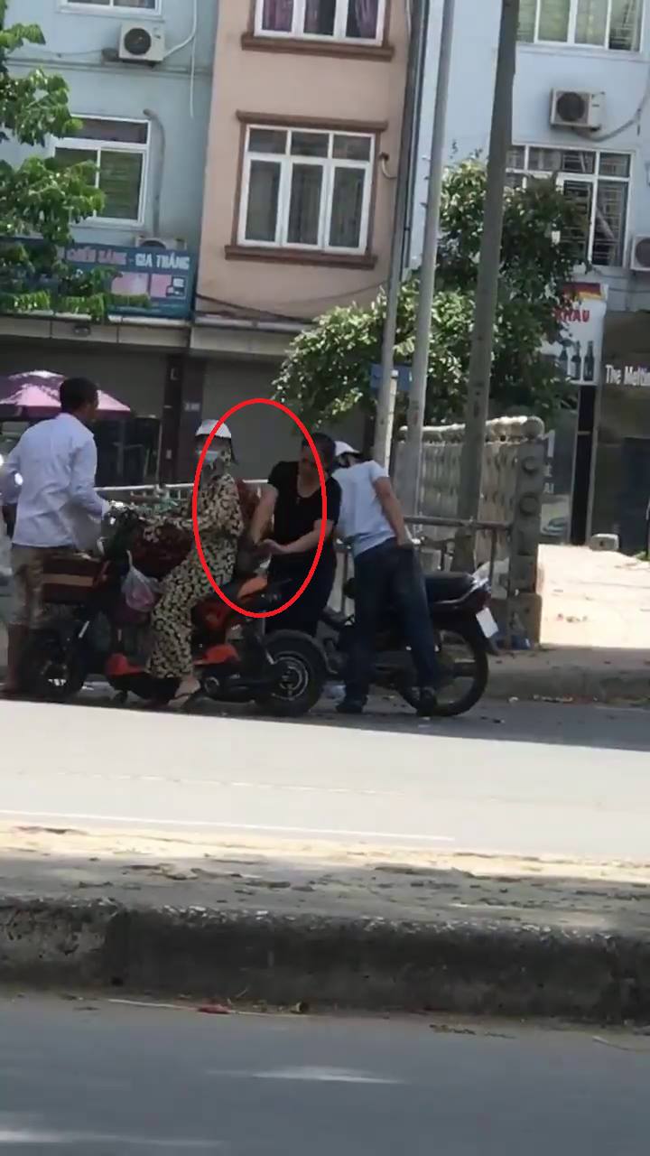 c&ocirc;ng khai m&oacute;c t&uacute;i