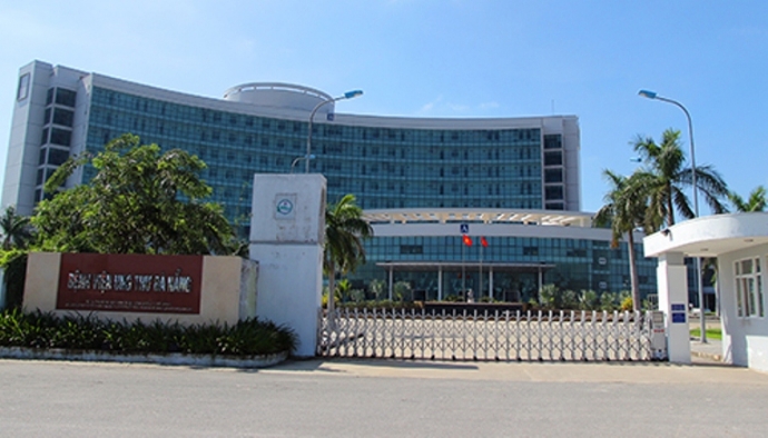 benh-vien-tai-da-nang-tra-tien-tai-tro-du-dang-thi