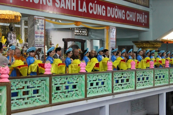 trung-bay-gan-300-hien-vat-tai-bao-tang-van-hoa-ph