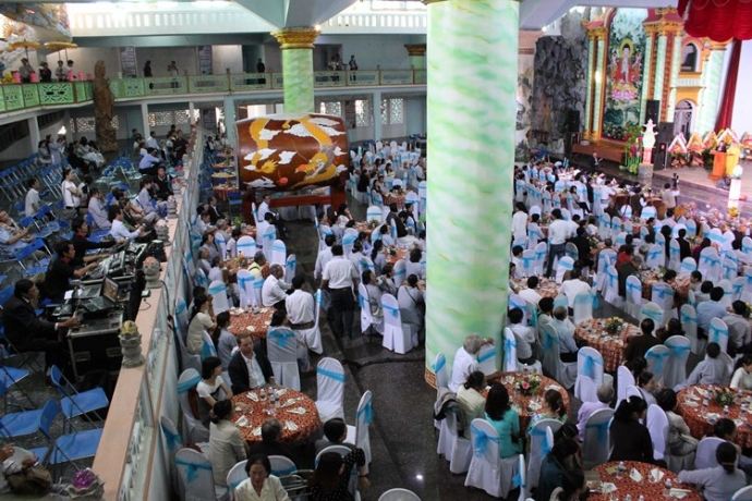 trung-bay-gan-300-hien-vat-tai-bao-tang-van-hoa-ph