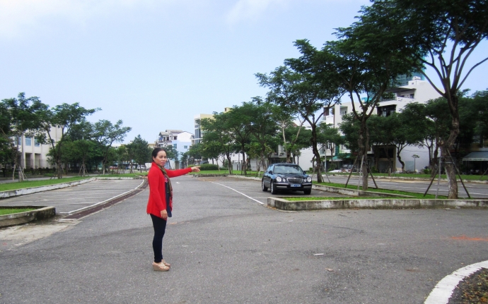nguoi-dan-so-tngt-bat-coc-khi-cong-vien-hoa-thanh-