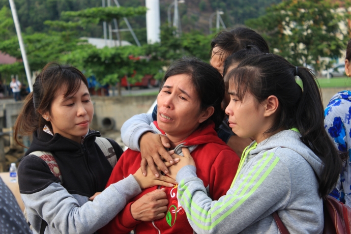 anh-dam-nuoc-mat-ngay-gap-nguoi-than-cua-34-ngu-da