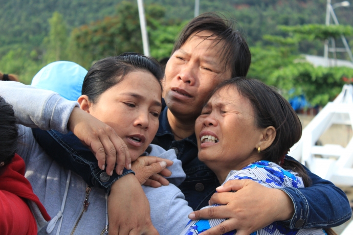 anh-dam-nuoc-mat-ngay-gap-nguoi-than-cua-34-ngu-da