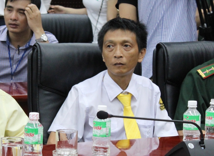 nguoi-hung-vu-lat-tau-tr&eacute;n-ng-han-ai-cung-se-lam-