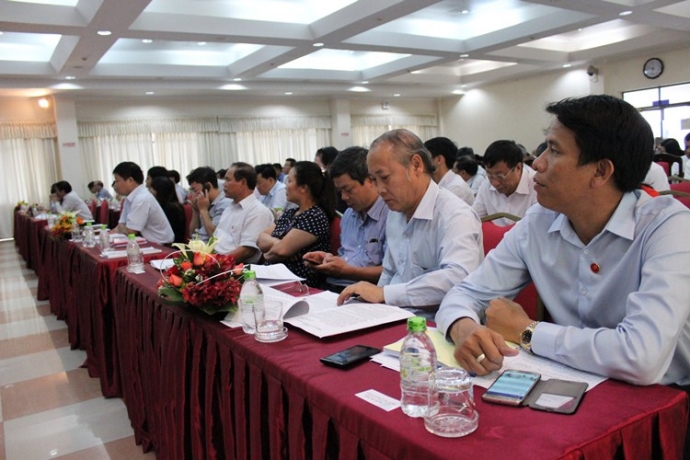 trao-doi-coi-mo-nang-cao-nghiep-vu-cong-tac-dang3.