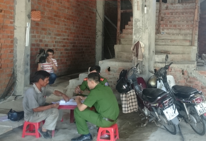 da-nang-2-lao-dong-bi-dien-trung-the-giat-bong-nan