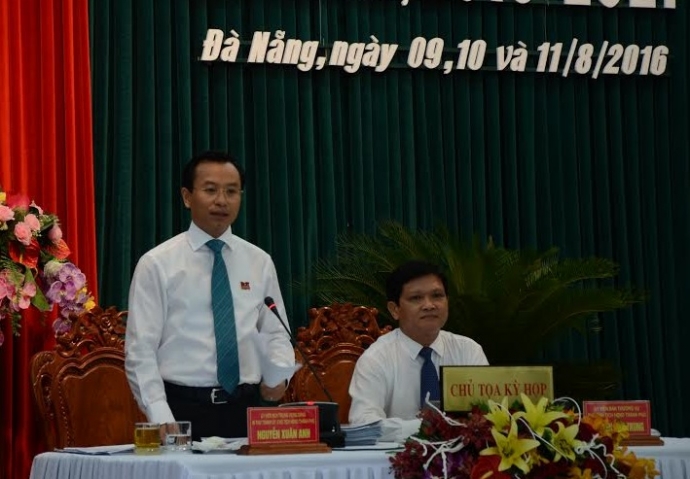 da-nang-lay-y-kien-nhan-dan-viec-di-doi-trung-tam-