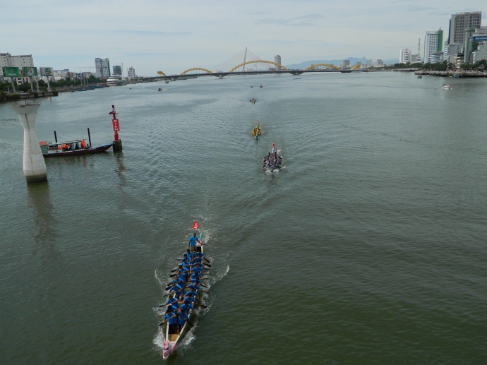 da-nang-soi-dong-giai-dua-thuyen-truyen-thong-tmun