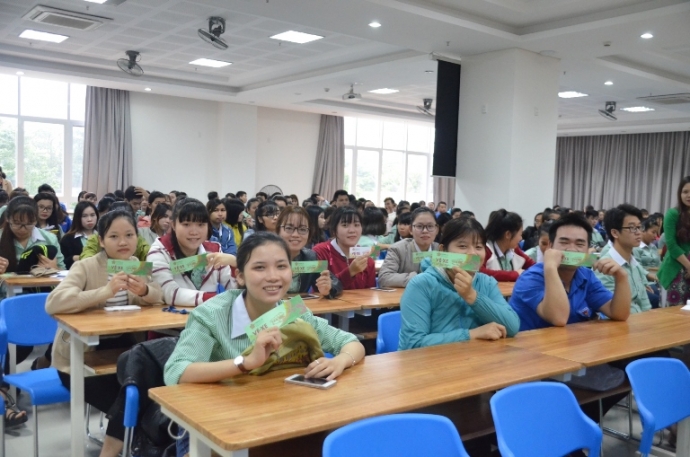 Đ&ocirc;ng &Aacute; (2)