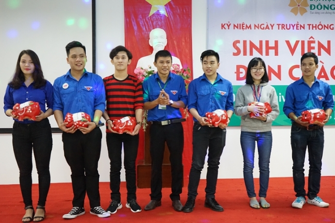 Đ&ocirc;ng &Aacute; (3)