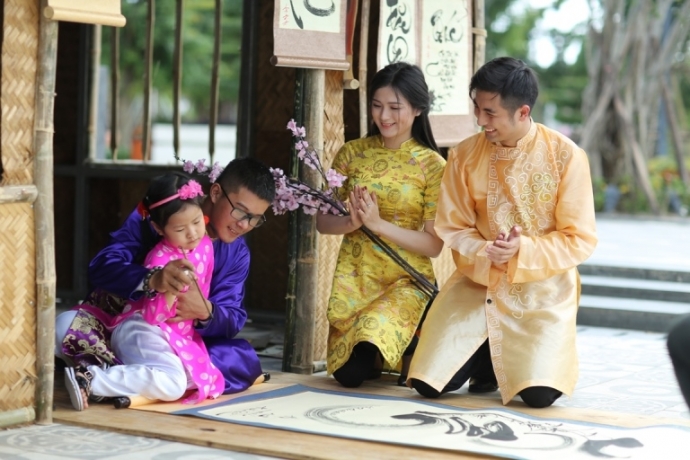 c&ocirc;ng vi&ecirc;n ch&acirc;u &aacute; (2)