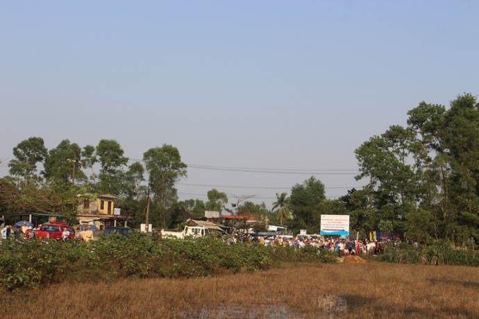 lật t&agrave;u (8)