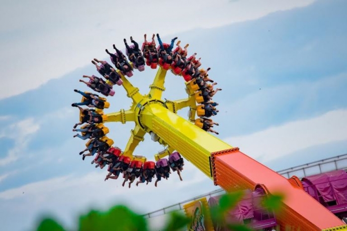 c&ocirc;ng vi&ecirc;n ch&acirc;u &aacute; (1)