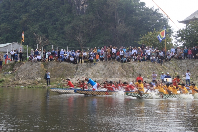 đua thuyền (12)