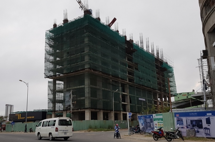 c&ocirc;ng tr&igrave;nh kh&ocirc;ng ph&eacute;p (1)