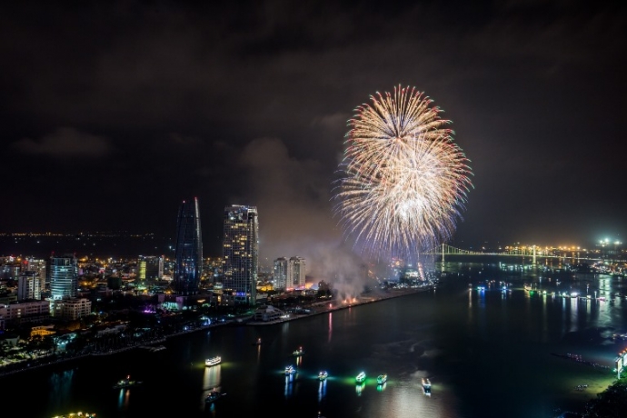 ph&aacute;o hoa Đ&agrave; Nẵng (7)