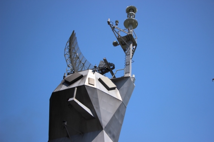 t&agrave;u &Uacute;c6