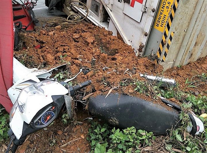 29178368_1581939338591343_3159832470736601088_n