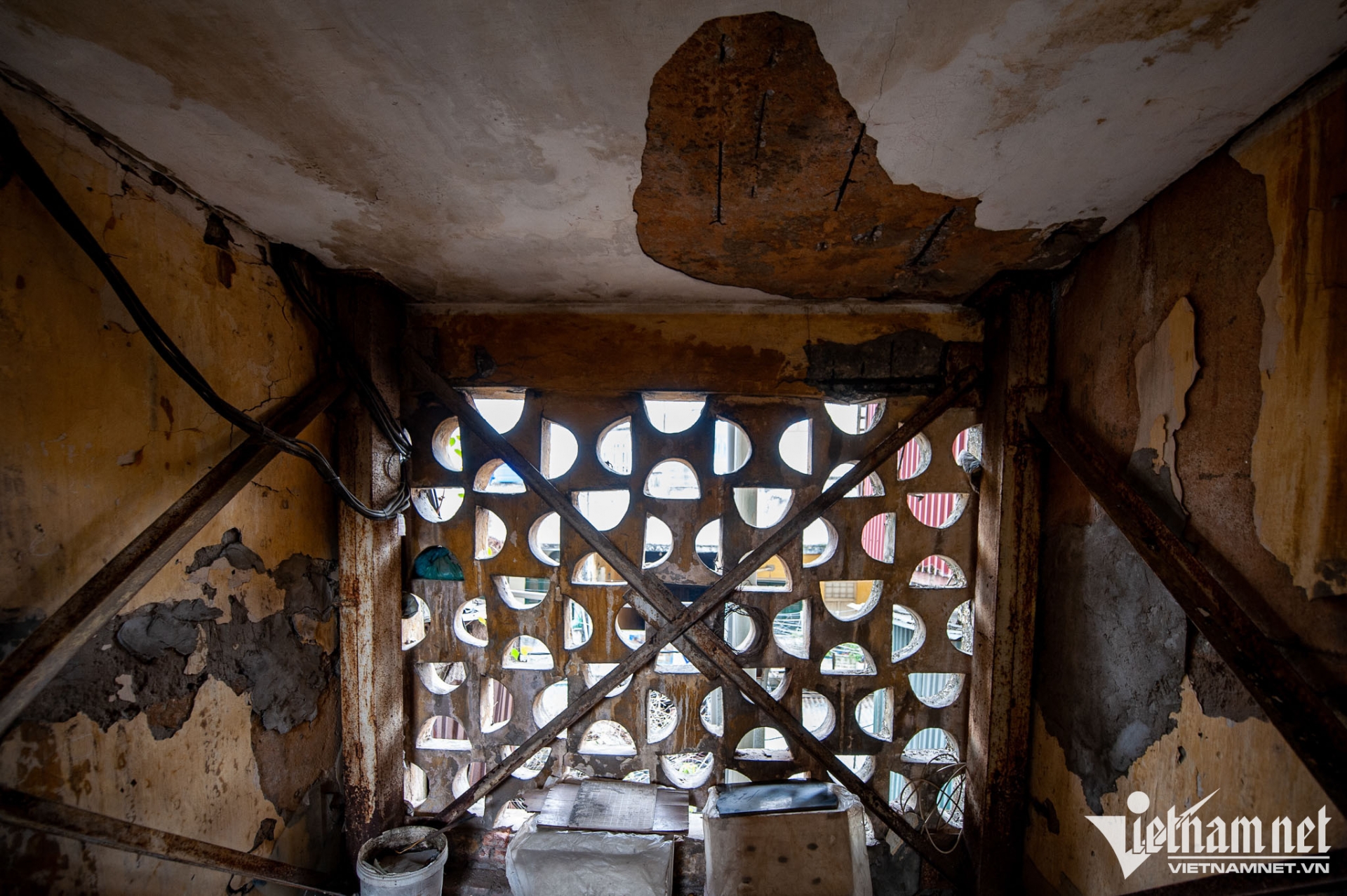 Người d&acirc;n b&aacute;m trụ ở những khu tập thể cũ n&aacute;t sắp được ph&aacute; dỡ, x&acirc;y lại