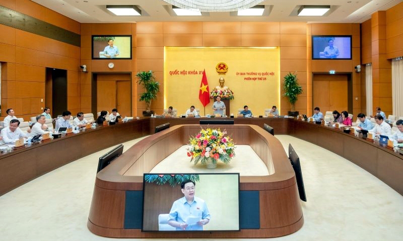 Khai mạc phiên họp thứ 25 Ủy ban Thường vụ Quốc hội Khai mạc phiên họp thứ 25 Ủy ban Thường vụ Quốc hội