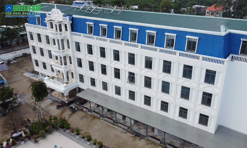 4 điều cần lưu &yacute; khi lựa chọn t&ocirc;n lợp m&aacute;i cho c&ocirc;ng tr&igrave;nh